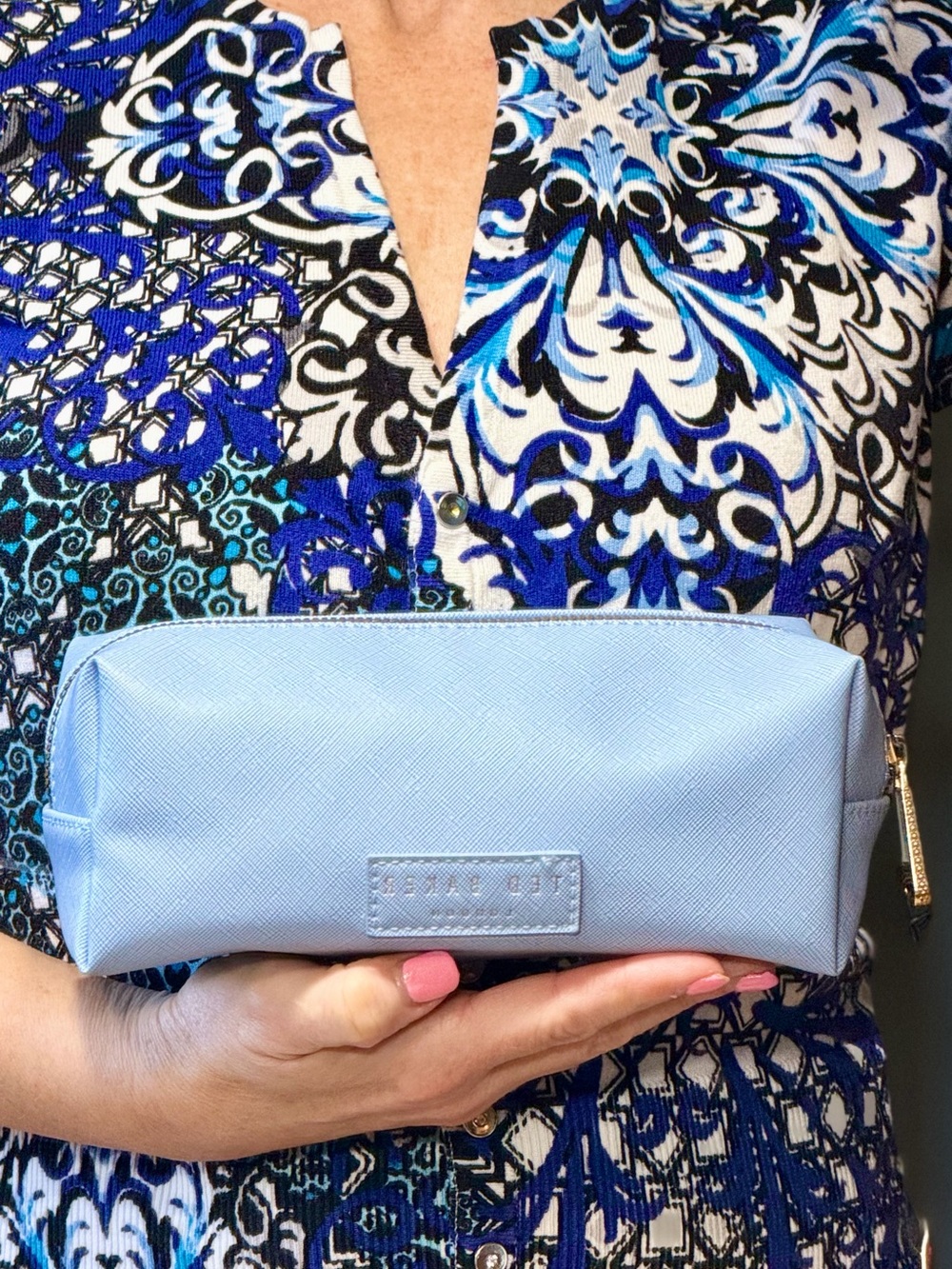 Ted‎ Baker Quiet Luxury Saffiano Cosmetic Pouch Powder Blue NWT